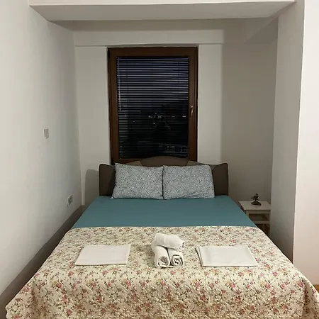 Zen Apartment *